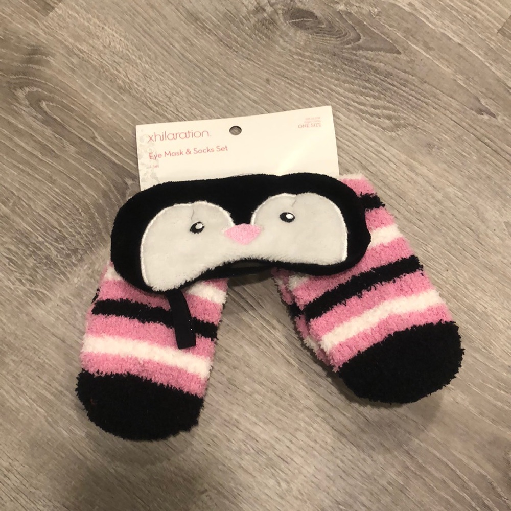NWT Fuzzy Socks + Eye Mask Set